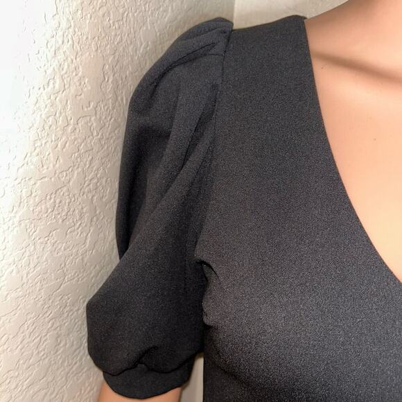 Chocolate brand dress Made in USA LBD puff sleeve V-neck black dress SZ M career - Picture 11 of 11